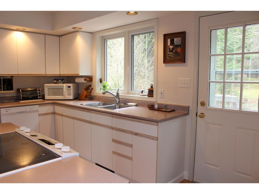 14 Jericho Road Grantham, NH 03753 - Photo 5 of 18 Gallery Image 5