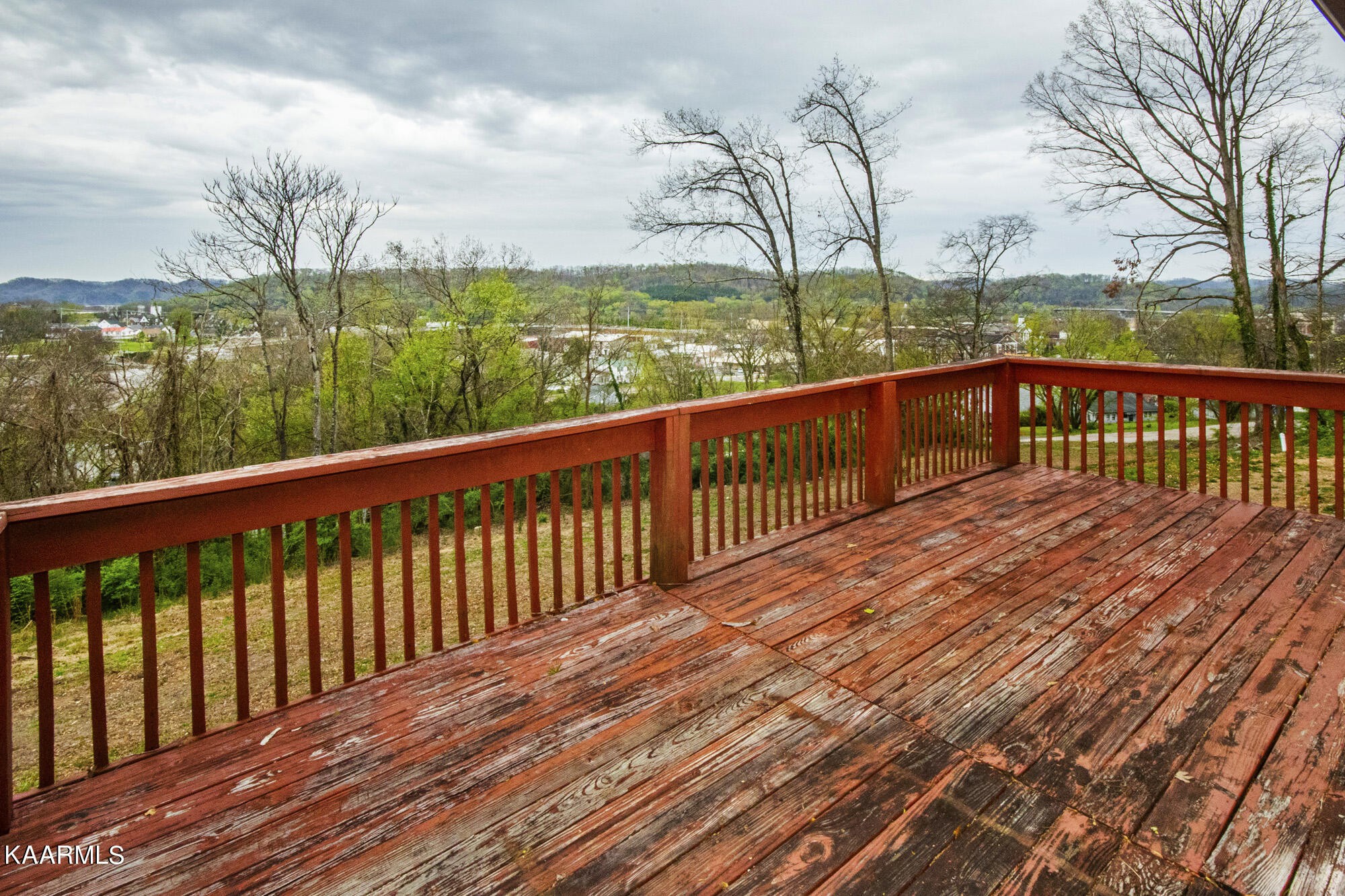 407 Pine Street Clinton, TN 37716 - Photo 15 of 27