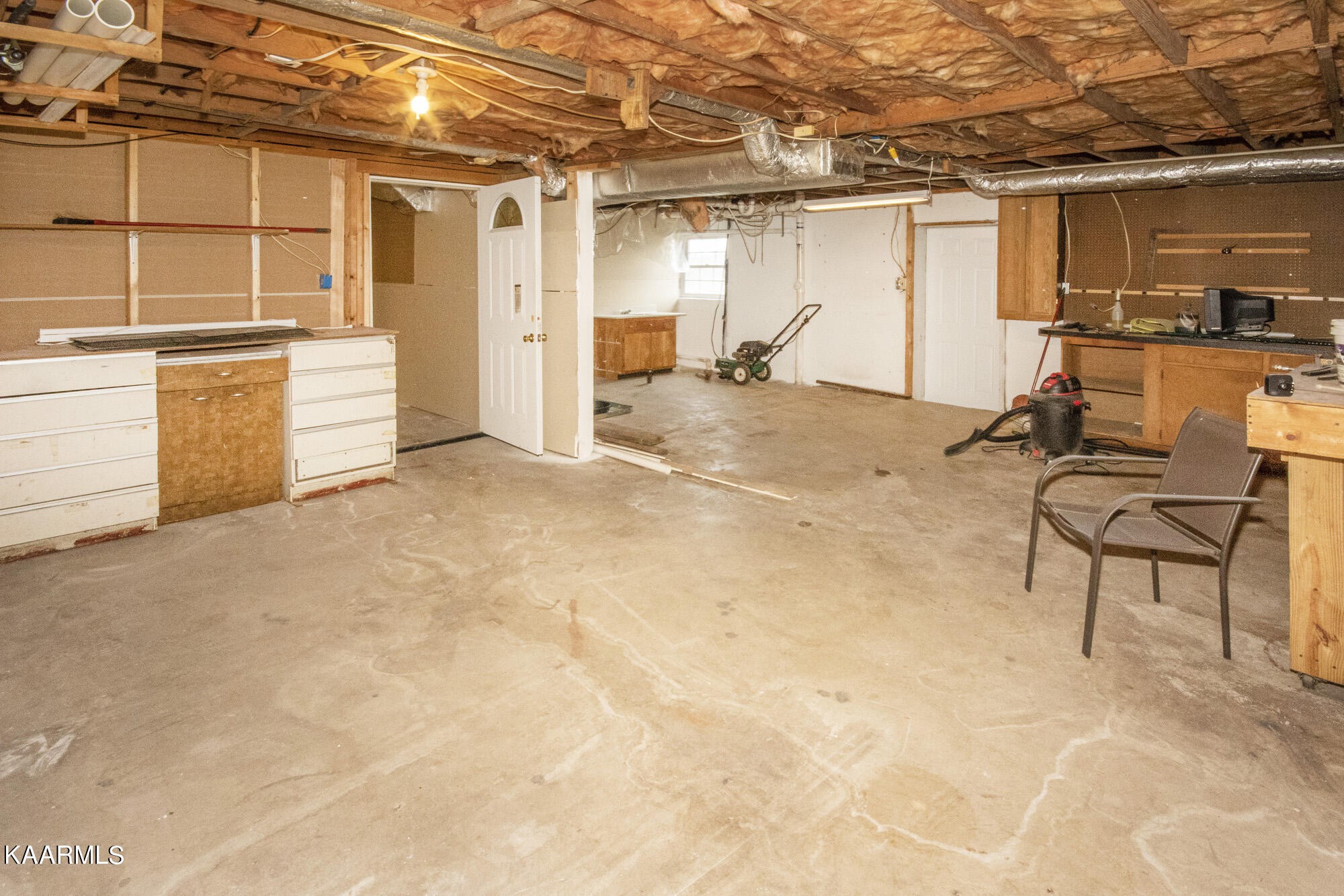 407 Pine Street Clinton, TN 37716 - Photo 16 of 27