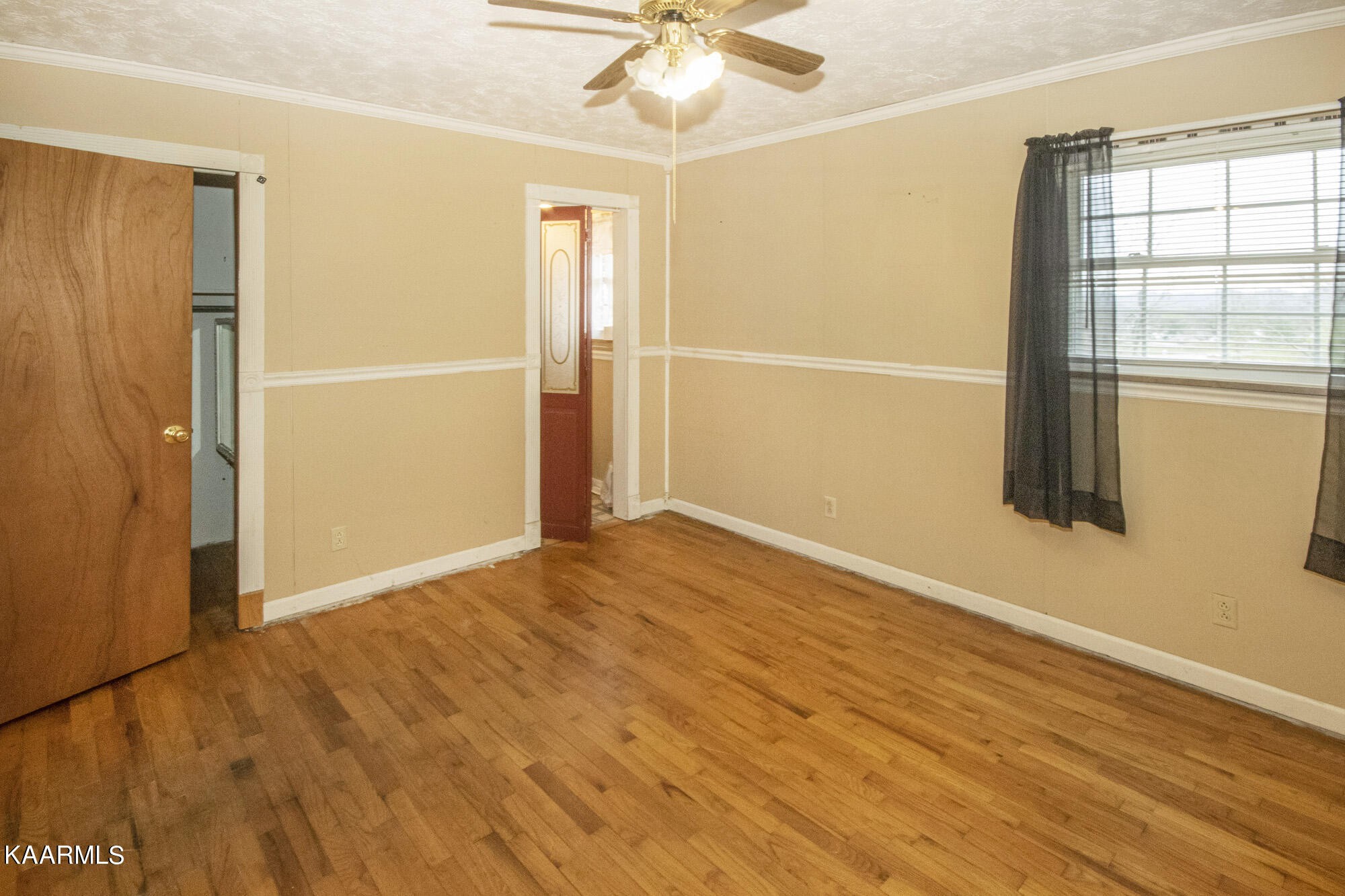 407 Pine Street Clinton, TN 37716 - Photo 10 of 27