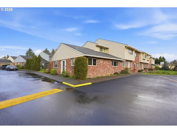 $230,000 | 1830 Northeast Hogan Drive, Gresham, OR 97030