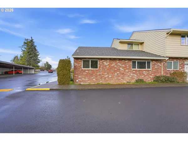 $230,000 | 1830 Northeast Hogan Drive, Gresham, OR 97030