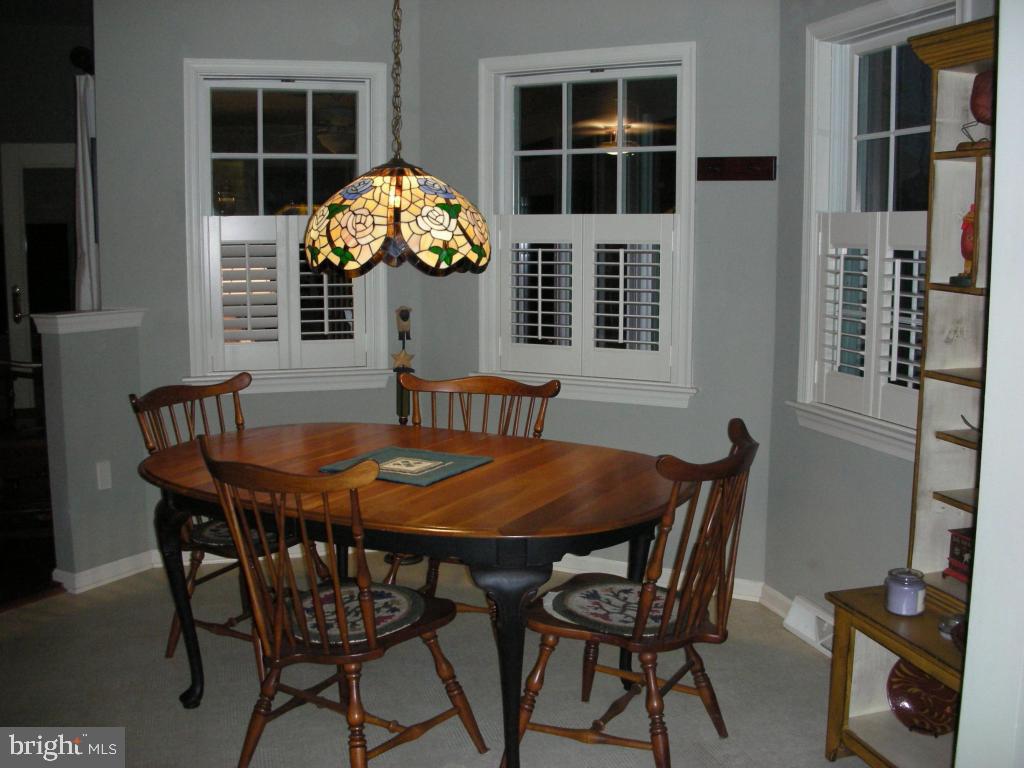 662 Laurel Avenue Lititz, PA 17543 - Photo 9 of 28