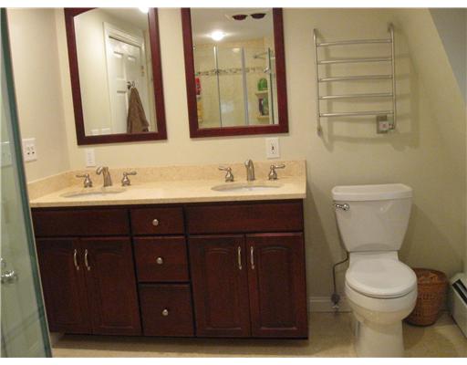 340 Rumstick Road Barrington, RI 02806 - Photo 11 of 12 Master Bath/Spa.