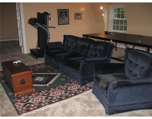 340 Rumstick Road Barrington, RI 02806 - Photo 12 of 12 Bonus Room.