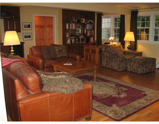 340 Rumstick Road Barrington, RI 02806 - Photo 8 of 12 Den/Family/Great Room.