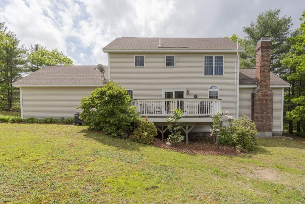 93 Byam Road New Boston, NH 03070 - Photo 6 of 40