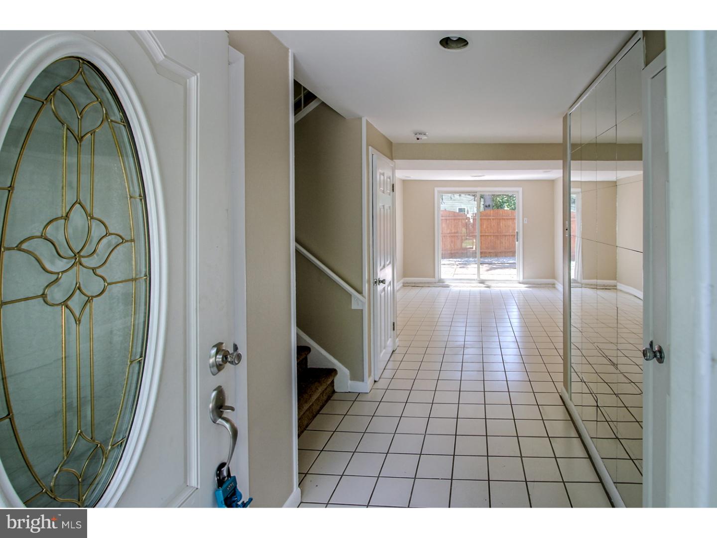 413 Bruce Road Cherry Hill, NJ 08034 - Photo 7 of 25 Foyer