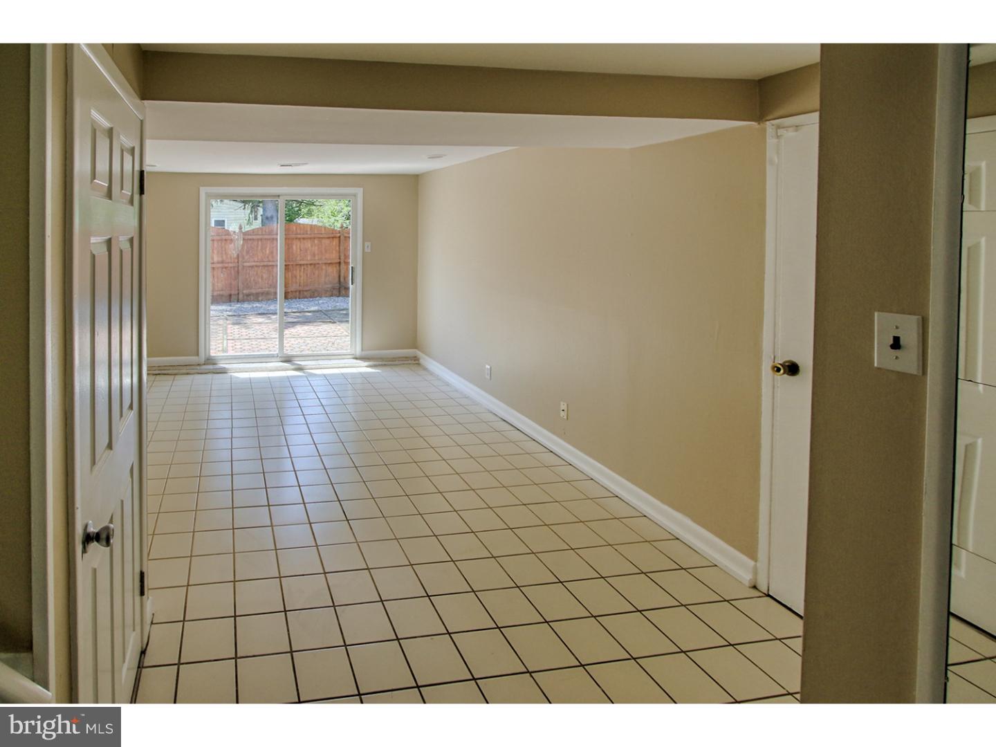 413 Bruce Road Cherry Hill, NJ 08034 - Photo 9 of 25 Family Room