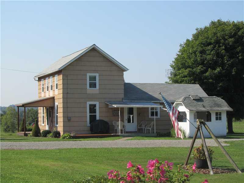 297 South Cottage Road Mercer, PA 16137 - Photo 3 of 25 Exterior Front.