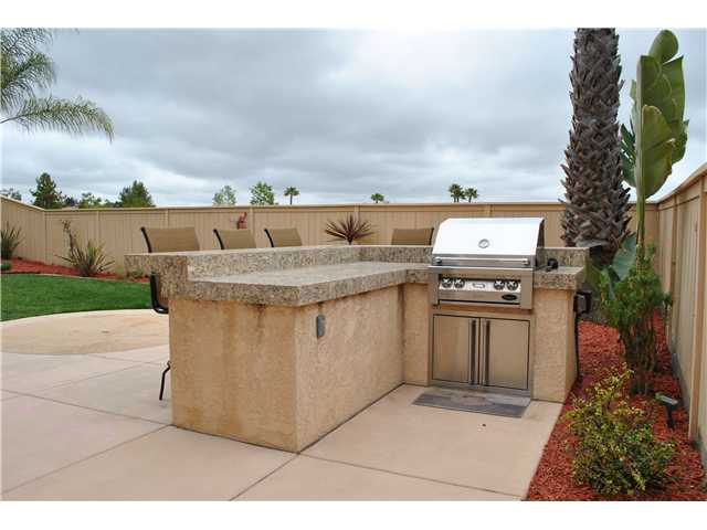 1614 Promontory Ridge Way Vista, CA 92081 - Photo 13 of 16