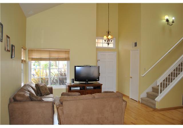 1614 Promontory Ridge Way Vista, CA 92081 - Photo 5 of 16