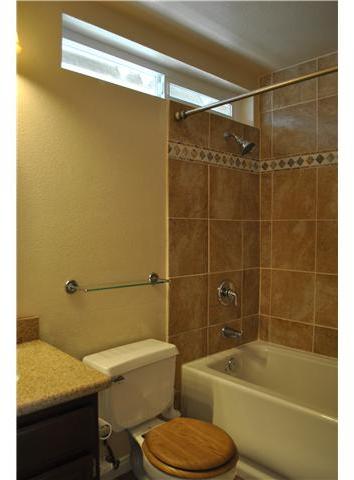 1614 Promontory Ridge Way Vista, CA 92081 - Photo 10 of 16