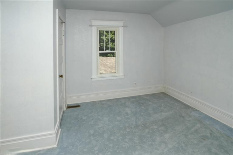 707 Reed Avenue Kalamazoo, MI 49001 - Photo 12 of 19 Additional Photo