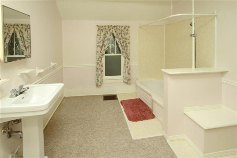 707 Reed Avenue Kalamazoo, MI 49001 - Photo 13 of 19 Additional Photo