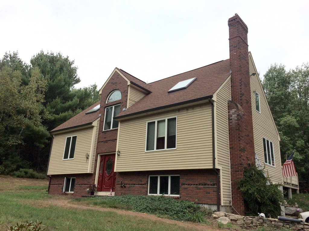 86 Larned Road Oxford, MA 01540 - Photo 2 of 16 Gallery Image 2