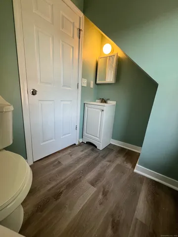 $1,800 | 15 Huntington Street, Unit 6, New London, CT 06320