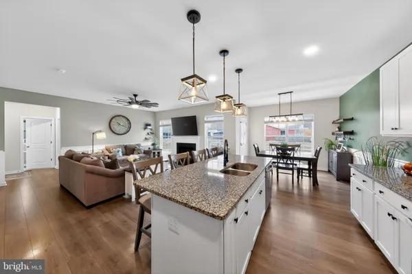 $615,000 | 112 Hidden Creek Boulevard, Townsend, DE 19734