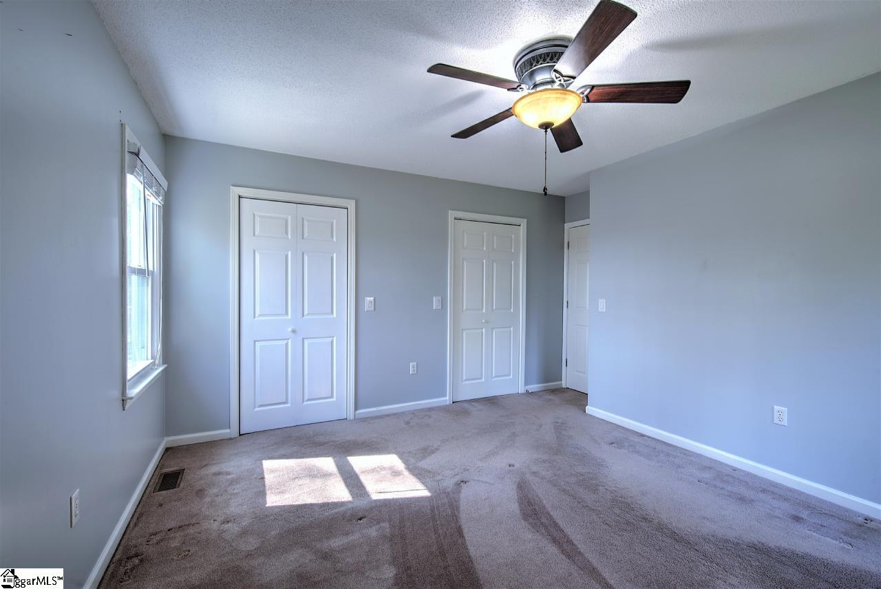 146 School Road Easley, SC 29640 - Photo 13 of 28