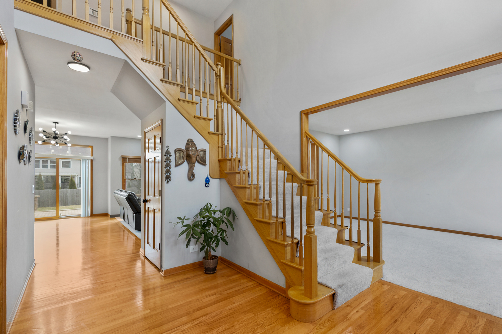 2052 Gardner Circle East Aurora, IL 60503 - Photo 11 of 26