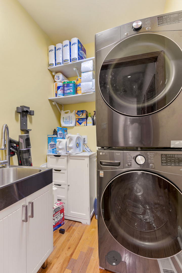 2052 Gardner Circle East Aurora, IL 60503 - Photo 22 of 26