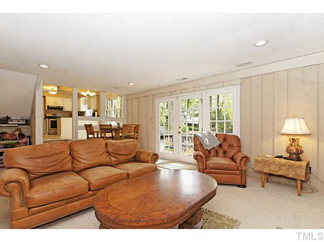 2008 Port Royal Road Raleigh, NC 27609 - Photo 11 of 25 Cozy Family room to sit and watch TV and enjoy your family.