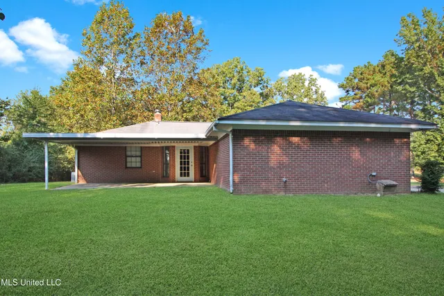 $170,900 | 1450 Dupree Road, Raymond, MS 39154