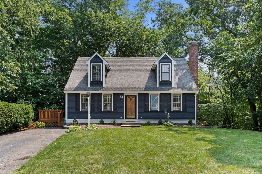 7 Ridge Road Haverhill, MA 01830 - Photo 1 of 38