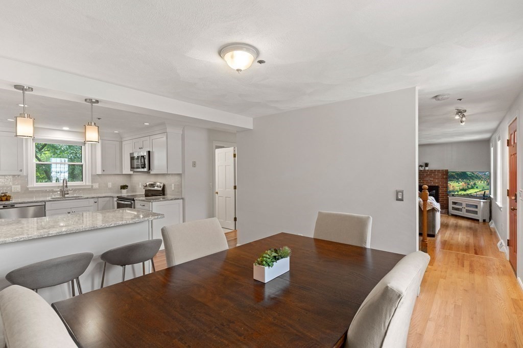 7 Ridge Road Haverhill, MA 01830 - Photo 11 of 38