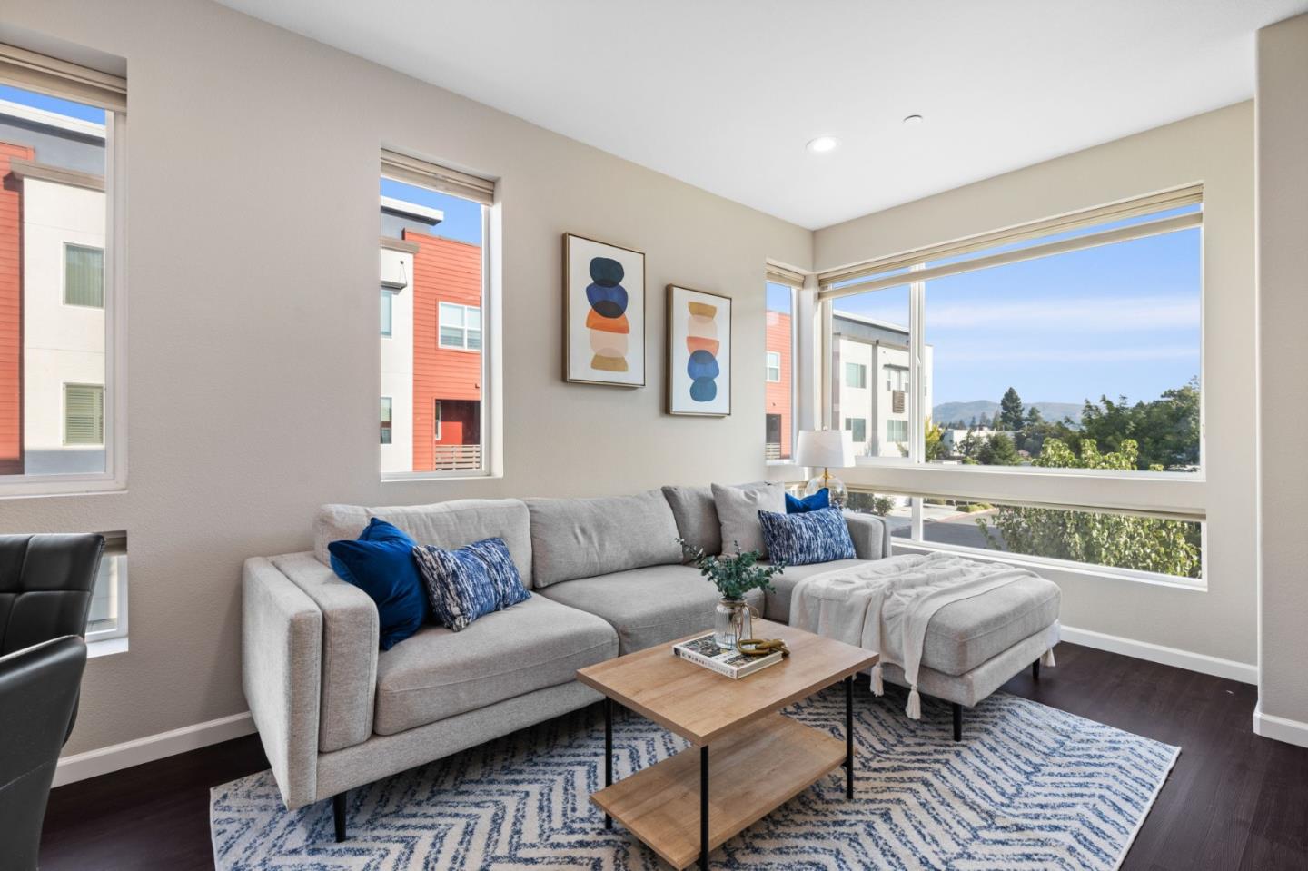 402 Ellicott Loop San Jose, CA 95123 - Photo 13 of 33 a living room with furniture and a window