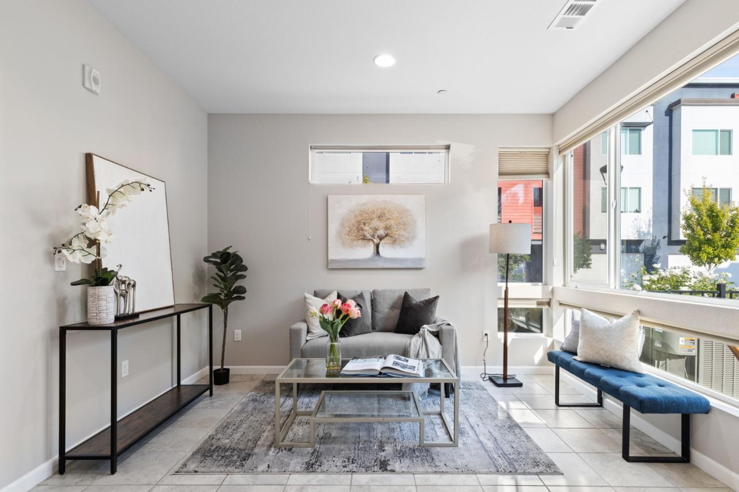 402 Ellicott Loop San Jose, CA 95123 - Photo 5 of 33 a living room with furniture and a potted plant