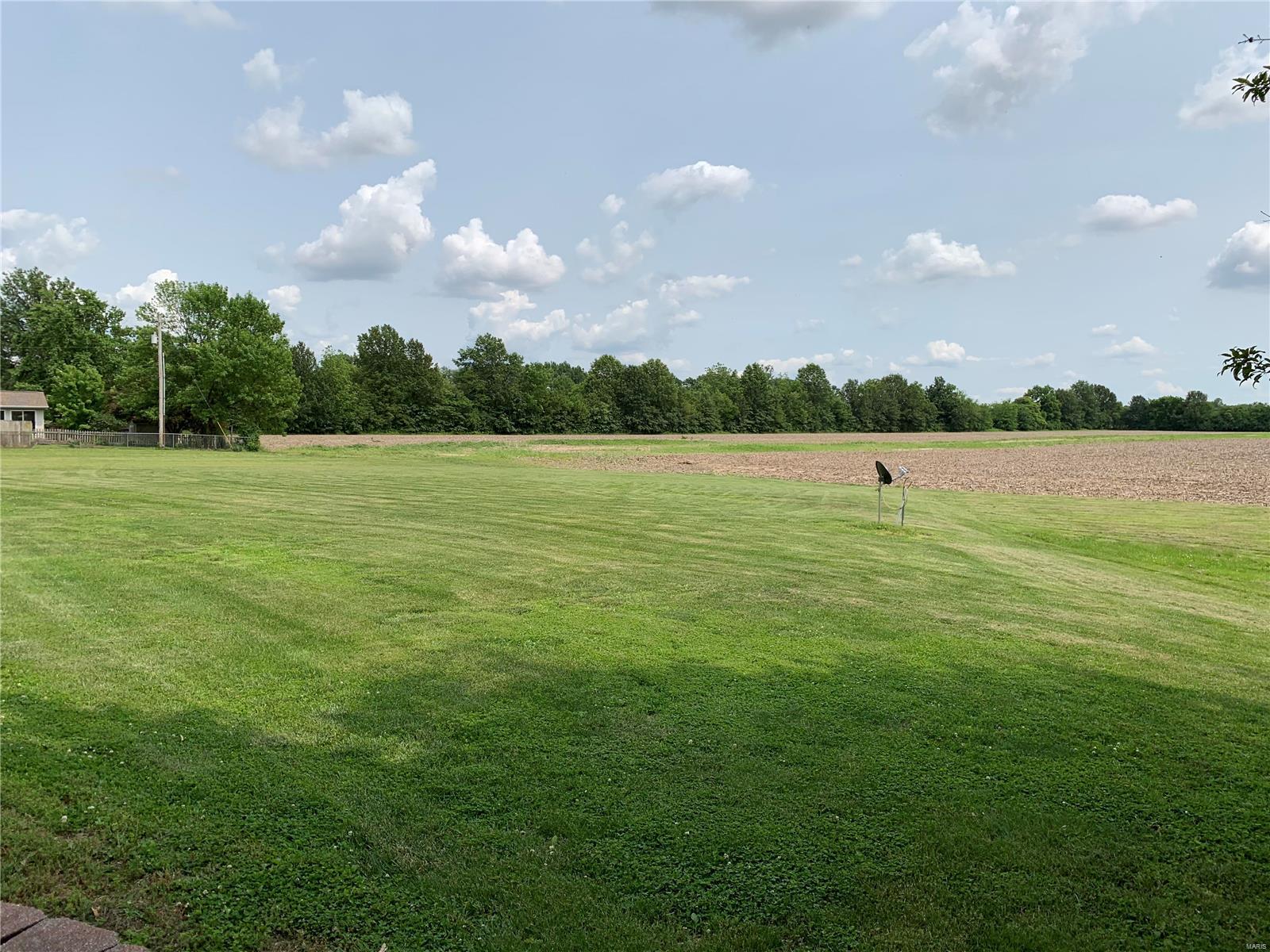 708 Walnut Hill Road Centralia, IL 62801 - Photo 14 of 41 Gallery Image 14