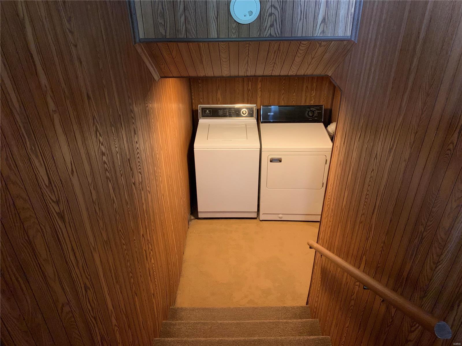 708 Walnut Hill Road Centralia, IL 62801 - Photo 19 of 41 Gallery Image 19