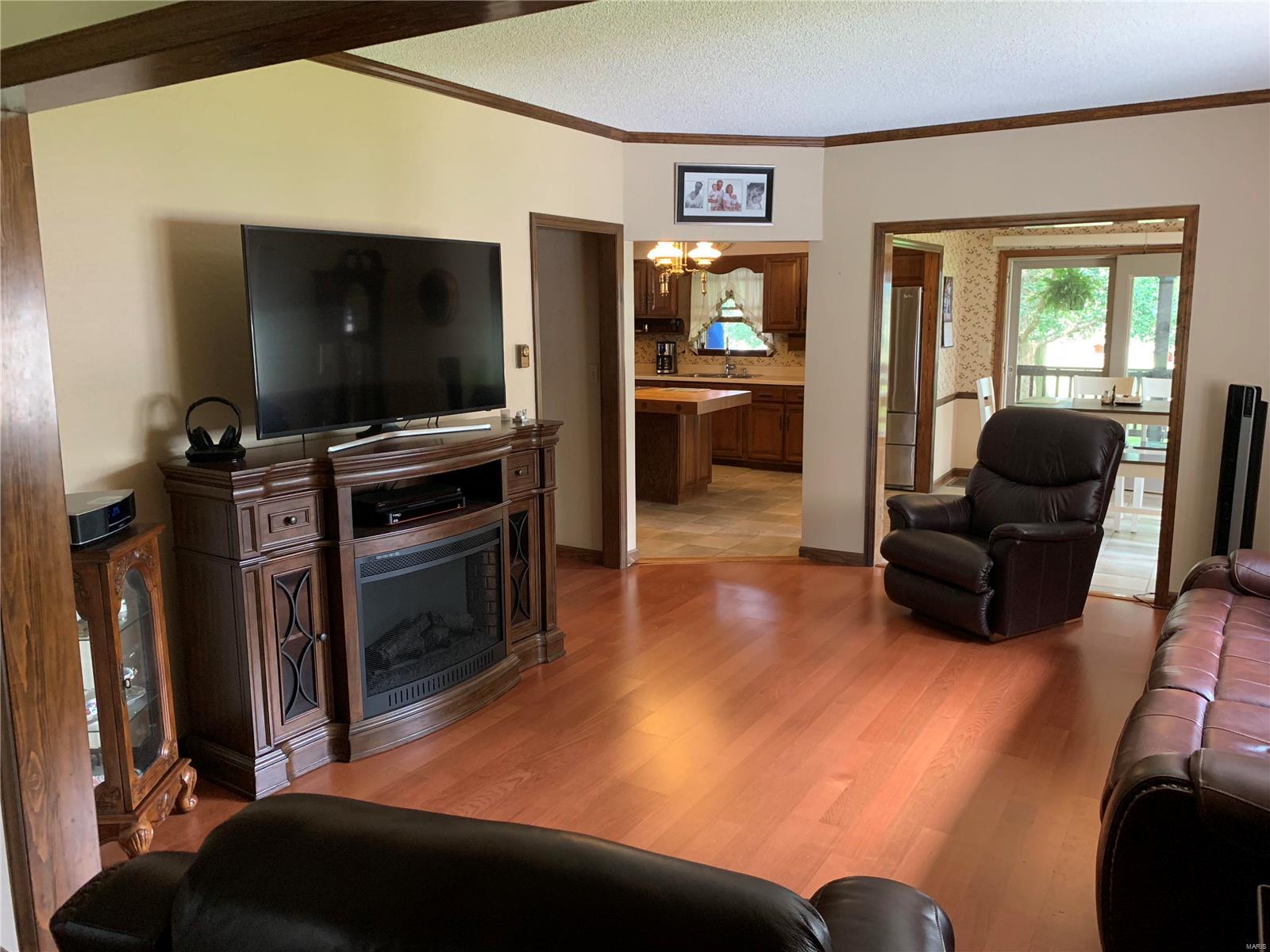 708 Walnut Hill Road Centralia, IL 62801 - Photo 30 of 41 Gallery Image 30