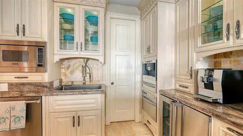 $8,250,000 | 801 North Shore Drive, Anna Maria, FL 34216
