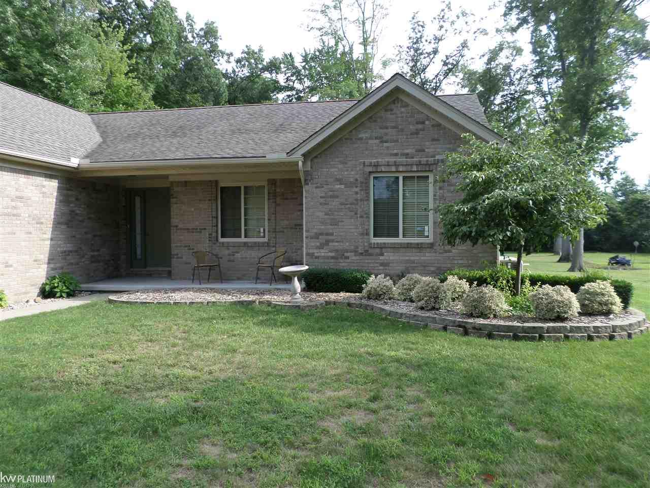 8965 Folkert Road Algonac, MI 48001 - Photo 3 of 5