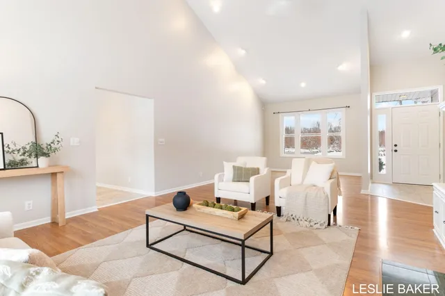 $529,900 | 3534 41st Street, Hamilton, MI 49419