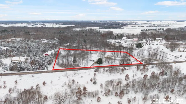 $529,900 | 3534 41st Street, Hamilton, MI 49419