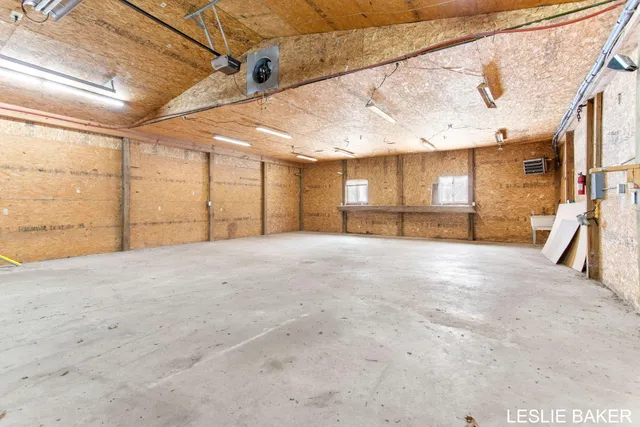 $529,900 | 3534 41st Street, Hamilton, MI 49419