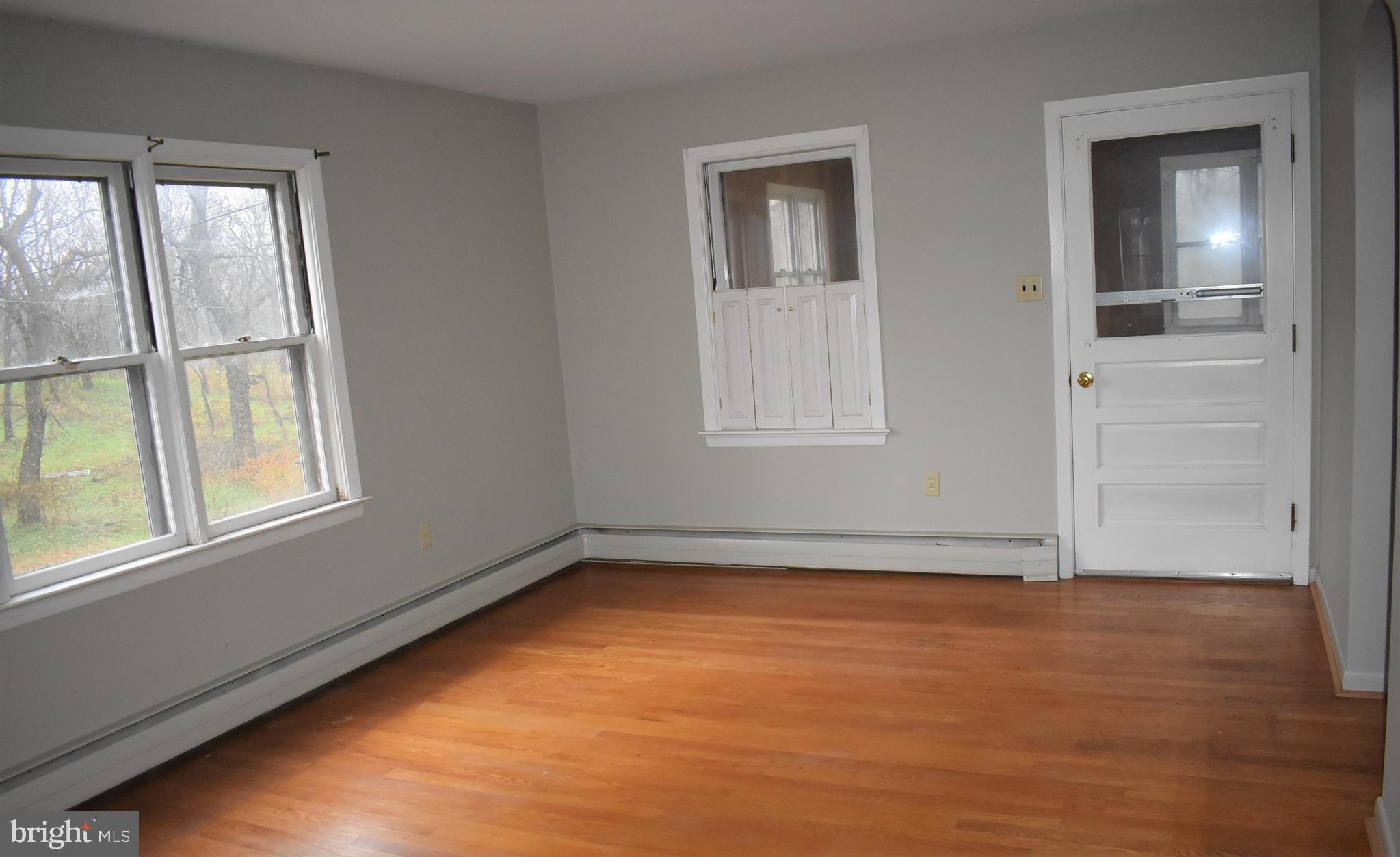 419 Landis Road Hagerstown, MD 21740 - Photo 14 of 41 Gallery Image 14