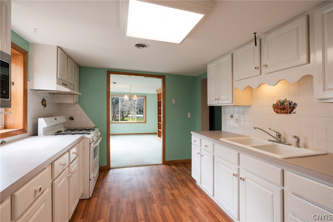 4540 Barker Hill Road De Witt, NY 13078 - Photo 18 of 48