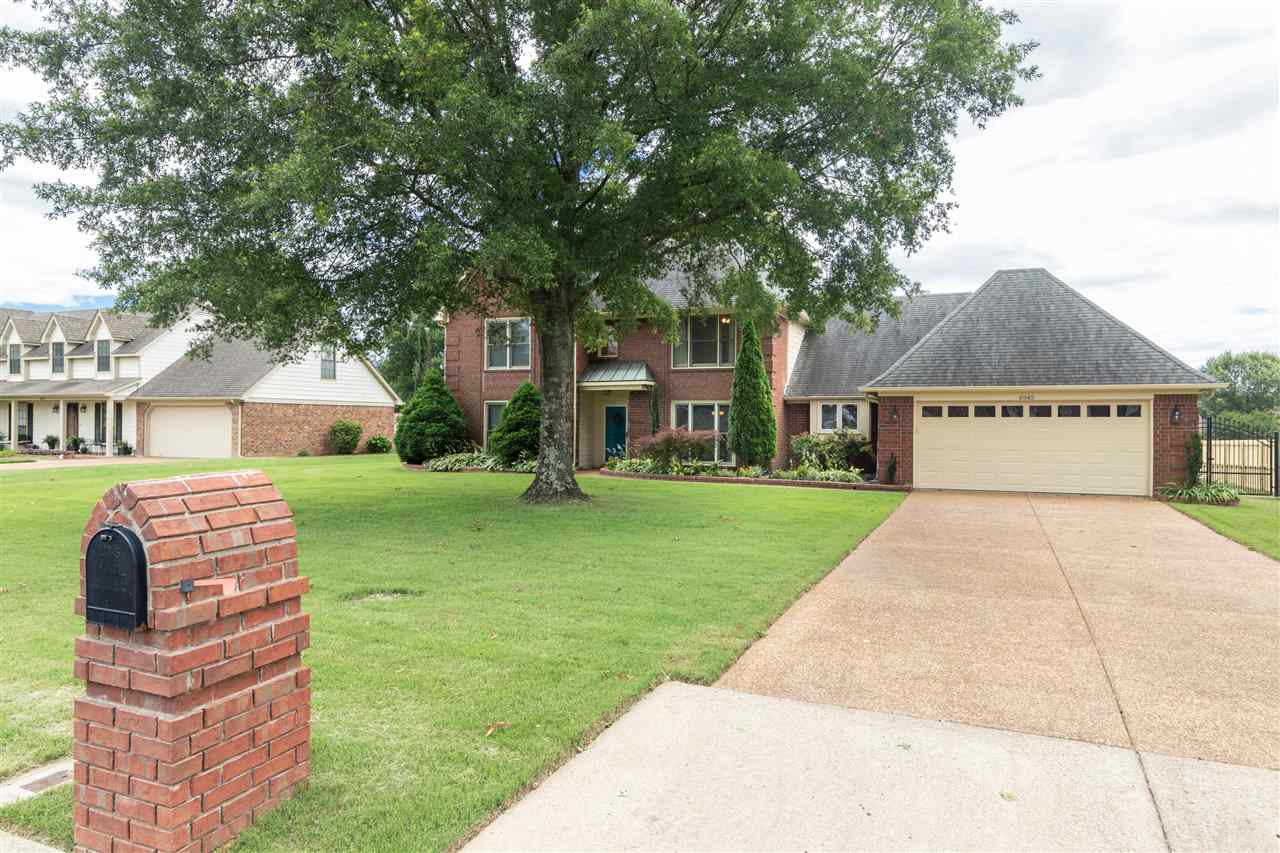 6945 Deerfield Road Bartlett, TN 38135 - Photo 1 of 25 Beautiful Bartlett home