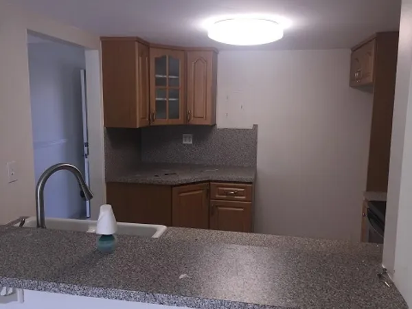 $2,200 | 1011 Southwest 105th Avenue, Unit 200, Miami, FL 33174