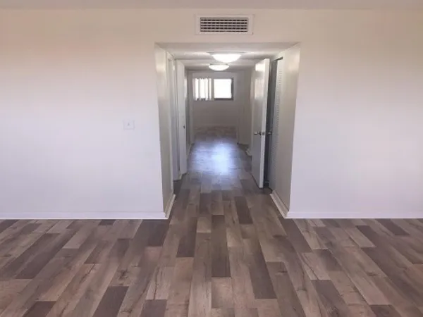 $2,200 | 1011 Southwest 105th Avenue, Unit 200, Miami, FL 33174