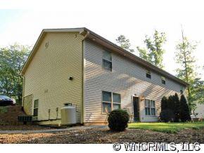 40 D Queen Road Candler, NC 28715 - Photo 7 of 9 Gallery Image 7