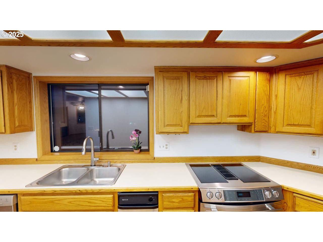 16151 Lower Harbor Road Brookings, OR 97415 - Photo 15 of 43