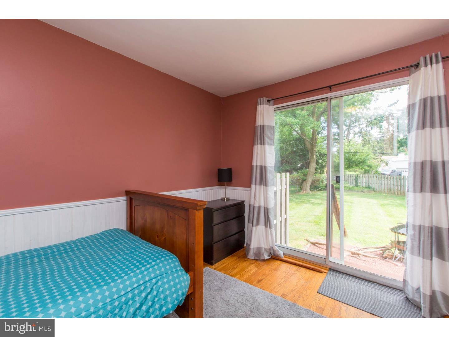 412 Crescent Road Hatboro, PA 19040 - Photo 11 of 24 Bedroom 2