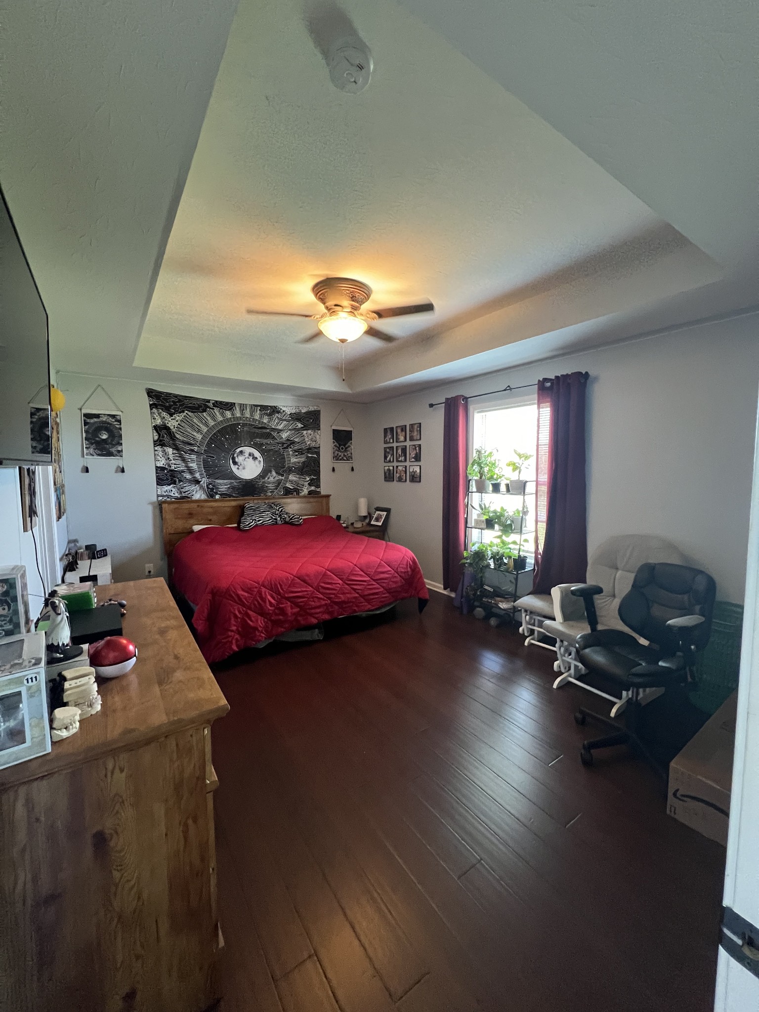 1288 Mt Olive Road Westmoreland, TN 37186 - Photo 9 of 16 a bedroom with furniture and a window