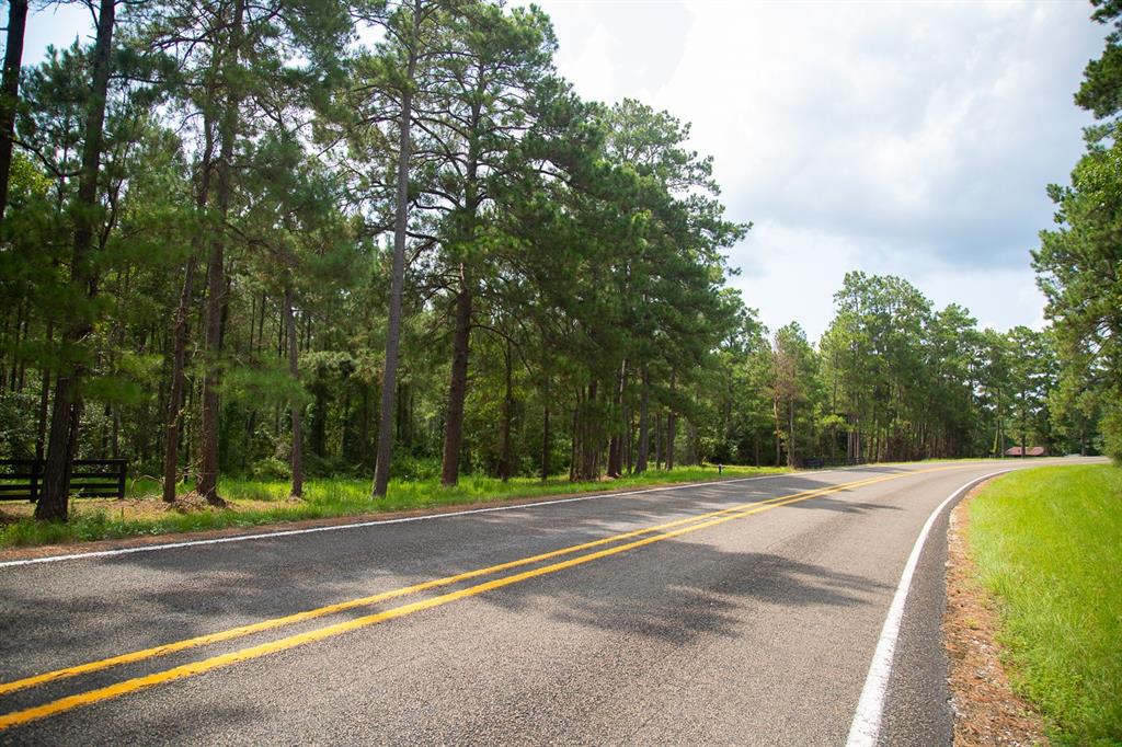 1 Fm 352 Corrigan Tx  