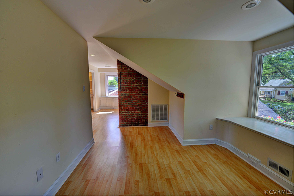 1916 Seddon Road Richmond, VA 23227 - Photo 12 of 23 Gallery Image 12